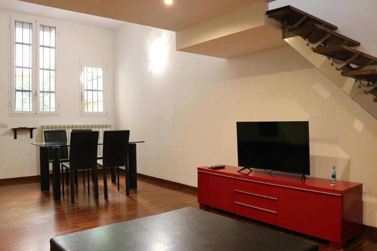 Cozy & Large Loft Apartment - Milan — Photos 1